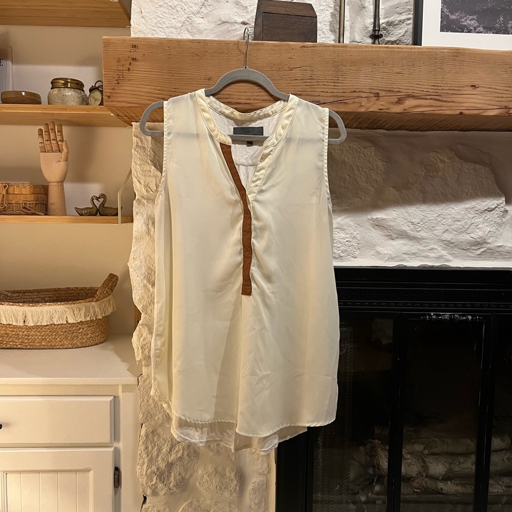 Flowy shirt with Faux Leather Accent